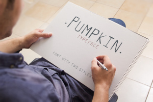 Pumpkin Font: A Script Handwritten Typeface for Editorial Design